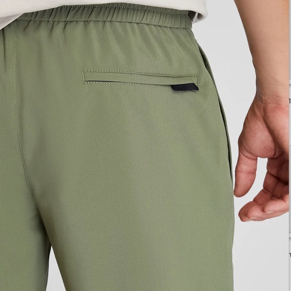 Cody Solid 4" Swim Trunk - Brand New - NEVER WORN - Olive - Picture 4 of 5